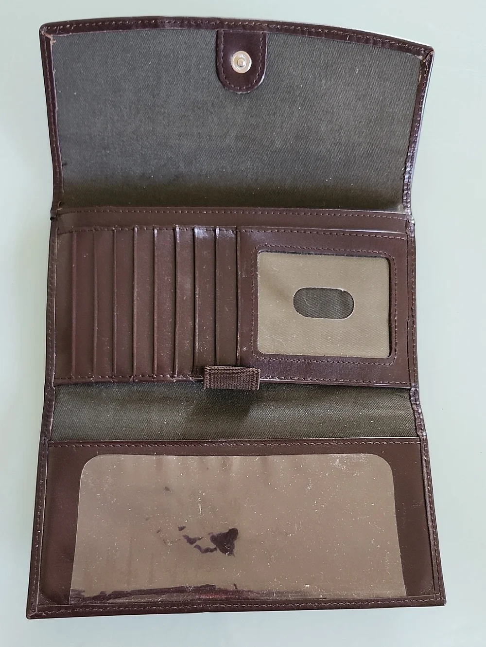 Vintage Fossil Leather Wallet